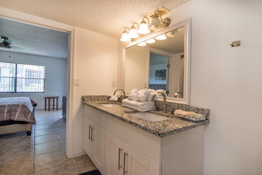 4601 W 46Th Street Court Villa แบรเดนตัน ภายนอก รูปภาพ